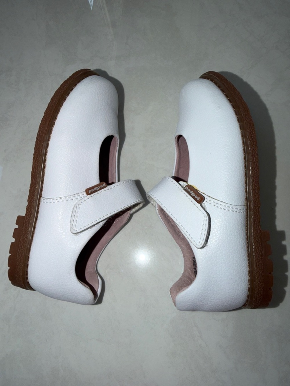 Pediped White Dress Shoes for Kids - size US 9 - 9.5, EU 26 - Picture 8 of 14